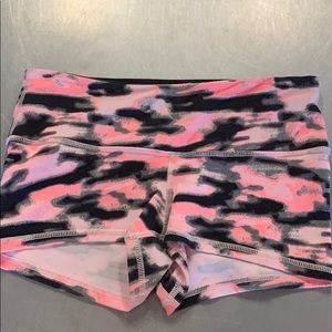 Lululemon tight shorts